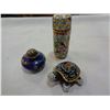 Image 2 : LOT OF CLOISONNE AND JADE JEWELLERY, AND OTHER ITEMS