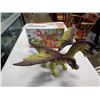 Image 1 : DINOSAUR FIGURE