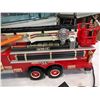 Image 3 : NEWBRIGHT RC FIRE TRUCK