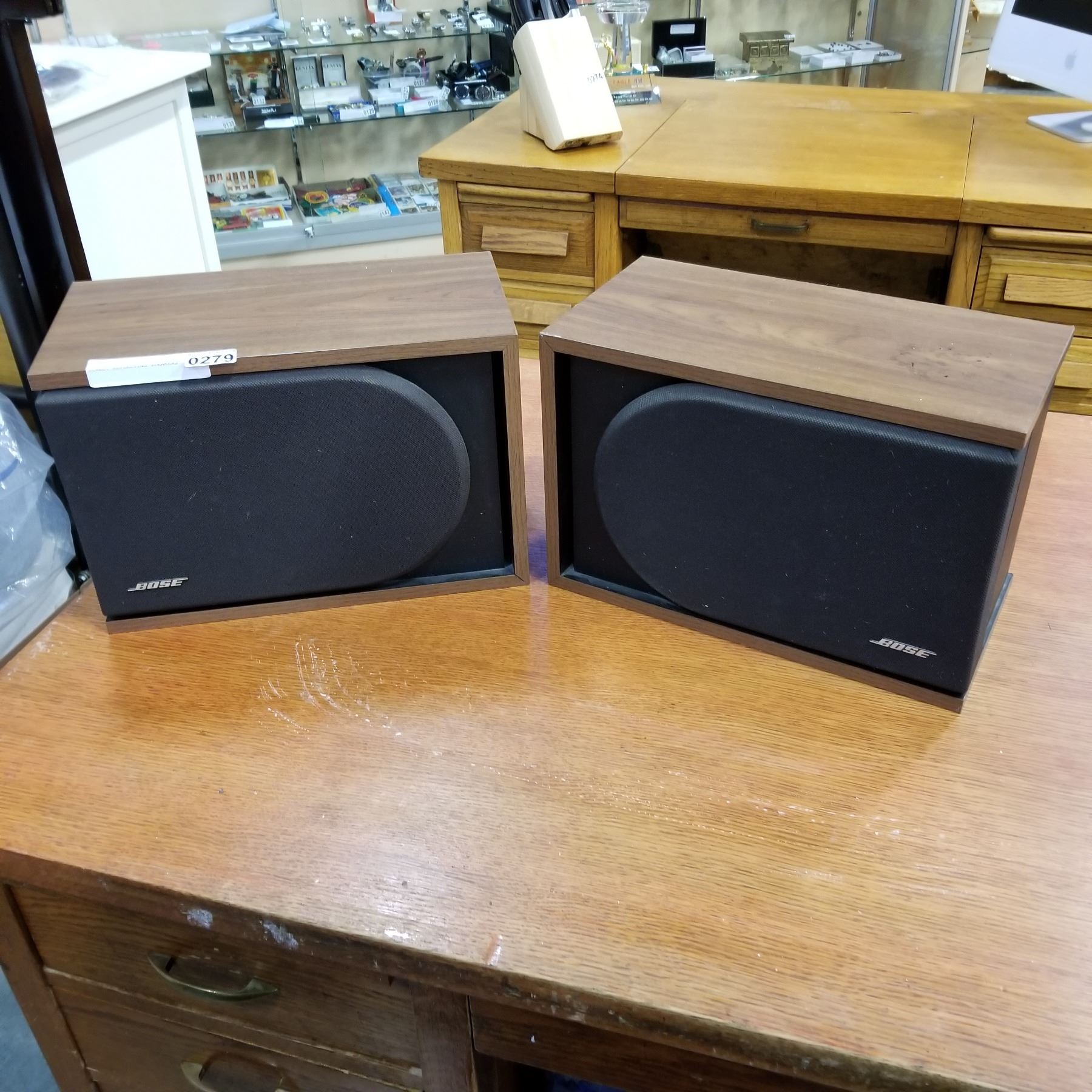 PAIR OF BOSE 2.2 SERIES 2 DIRECT REFLECTING SPEAKERS