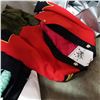 Image 2 : CANADIAN ARMY UNIFORMS AND TOTE