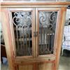 Image 2 : 4 DOOR BAR UNIT W/ SLIDE OUT COUNTER - APPROX 6FT TALL