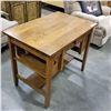 Image 2 : ANTIQUE OAK 1 DRAWER DESK