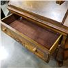 Image 3 : PULASKI FURNITURE 2 DRAWER DROP FRONT DESK W/ 2 DOOR HUTCH TOP