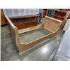 Image 2 : PINE SINGLE SIZE BEDFRAME