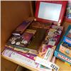Image 3 : SHELF LOT OF VINTAGE TOYS: INCLUDING BARBIE, CARS, AND ETCH A SKETCH