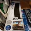 Image 2 : NEW OVERSTOCK PHILIPS CONTOUR HD DIGITAL ANTENNA, 1080P, 4K READY, 30 MILE RECEPTION RATING, WITH PH