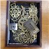Image 1 : TRAY OF BRASS HORSE MEDALLIONS