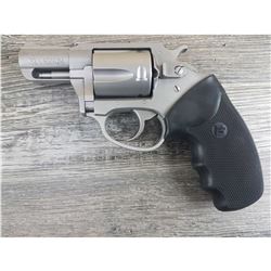 CHARTER ARMS MODEL UNDERCOVERLIGHT