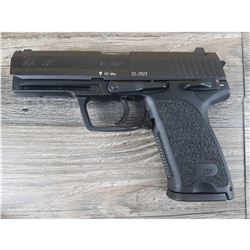 HECKLER  KOCH MODEL USP