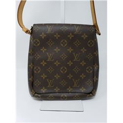 Louis Vuitton Messenger bag