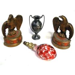 A PAIR OF EAGLE-DECORATED BOOKENDSToget