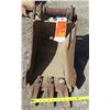 Image 1 : Cat 302 Bucket 12"