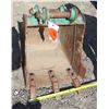 Image 1 : Cat 302 Bucket 18"