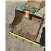 Image 1 : Cat 302 Bucket 24"