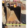 Image 1 : Cat 305 Bucket 24"