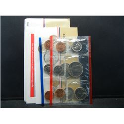 1986 United States 10 Coin Mint Set With Original Government Packaging.