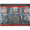 Image 2 : 1986 United States 10 Coin Mint Set With Original Government Packaging.