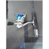 Image 5 : (2) Ice Fishing Poles and Reels