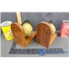 Image 4 : Globe Book Ends, Mona Cassette Adapter, & misc