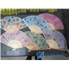 Image 2 : Hand Fans