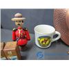 Image 7 : Large Collection of RCMP Items