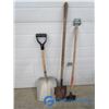 Image 2 : **Shovel, Spade and Ice Scraper