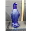 Image 2 : Blue Glass Eagle Bottle and Decanter with 4 Shot Glasses in Wooden Dice Case