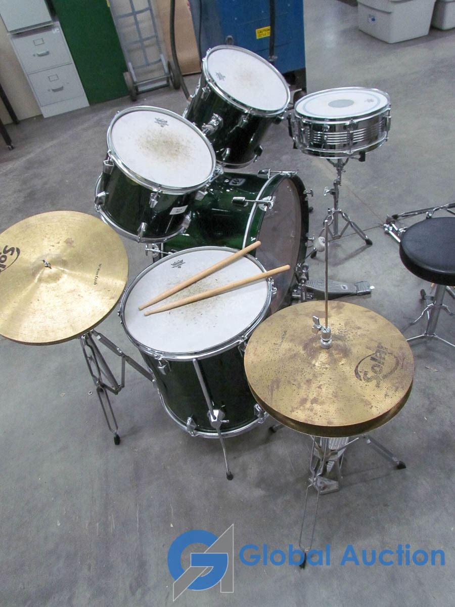 Dark Green Westbury Drum Set