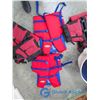 Image 2 : (4) Life Jackets