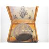 Image 2 : Regina Oak 8 1/4" Music Box - Working Condition