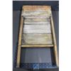 Image 1 : Vintage Washboard