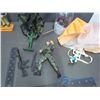 Image 6 : Misc Toys - Army Men, Cowboys, Dinosaurs, and Related