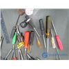 Image 4 : Variety of Screwdrivers