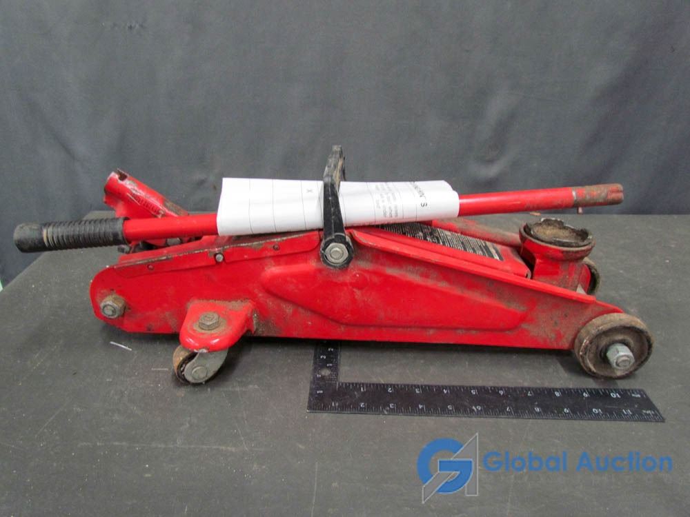 MotoMaster Hydraulic Trolley Jack