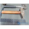 Image 2 : Hatchet, and (2) Hammers