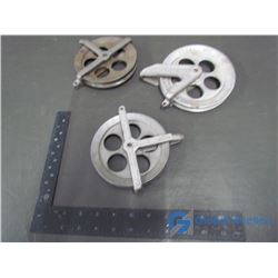 (3) Metal Pullies