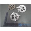Image 1 : (3) Metal Pullies