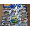 Image 3 : (22) Hot Wheels in Packages