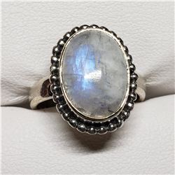 SILVER MOONSTONE (5.5GM)  RING (~SIZE 7) [FW90]