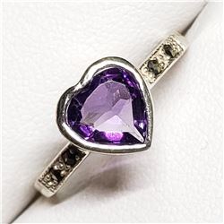 SILVER AMETHYST MARCASITE  RING (~SIZE 7.5) [FW90]