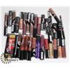 Image 1 : LOT OF ASSORTED BEAUTY PRODUCT.