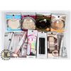 Image 1 : BAG OF ASSORTED MAKEUP