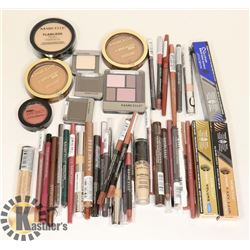 LOT OF ASSORTED BEAUTY PRODUCT