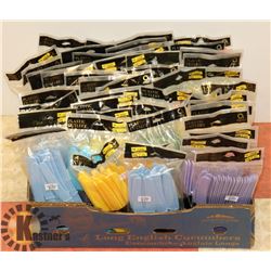 LOT OF WASHABLE PLASTIC KNIVES.