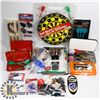 Image 1 : FLAT OF LARGE VARIETY OF DARTS AND