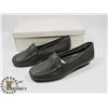 Image 1 : WOODSTOCK GREY SZ 5.5