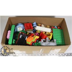 BOX W/OVERSIZED LEGO (BEGINNERS) -