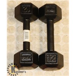 2X 12LB DUMBBELLS.