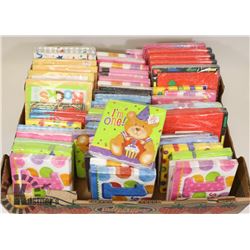 LOT OF PARTY NAPKINS